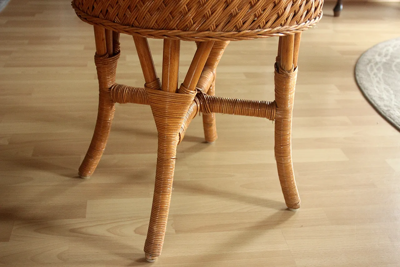 Round side table rattan and bamboo, 70s 7