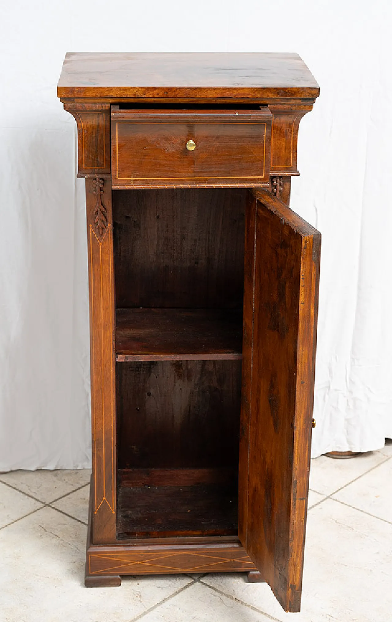 Chales X walnut bedside table with inlay and one drawer, 19th century 2