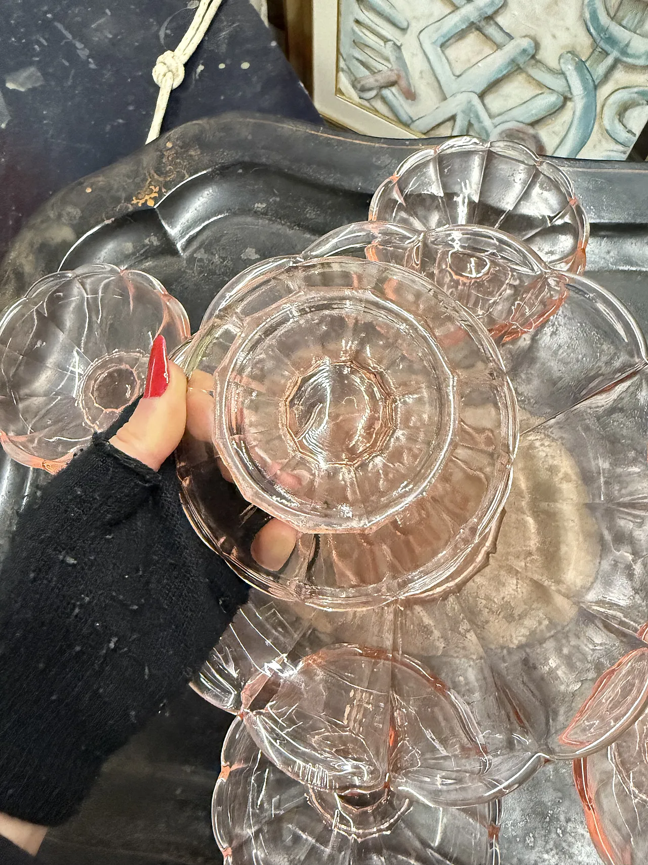 Art Decò dessert set in pink glass shaped like flower, 1940s 10