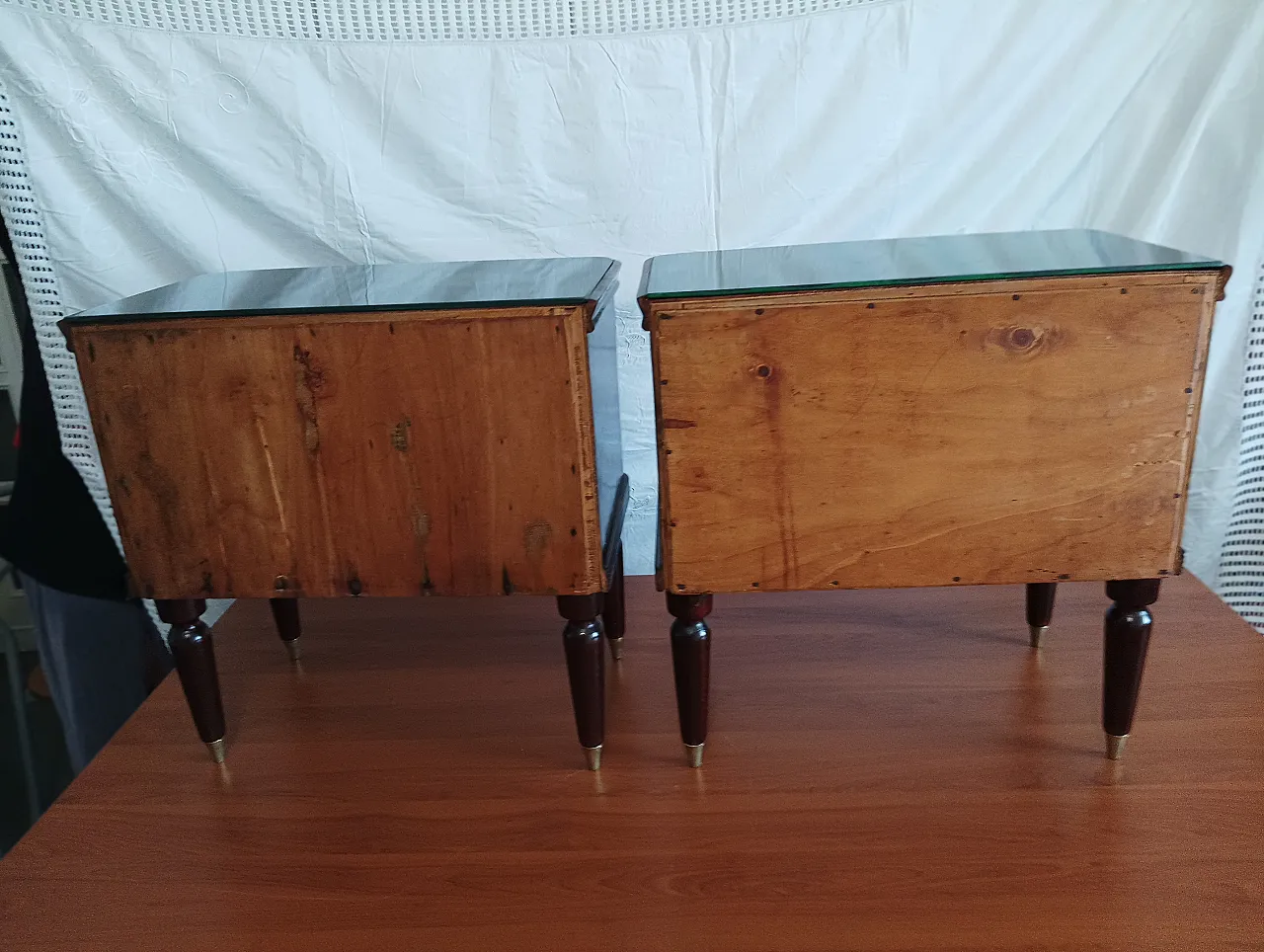 Pair of Mid Century bedside tables in rosewood root,  50s 11