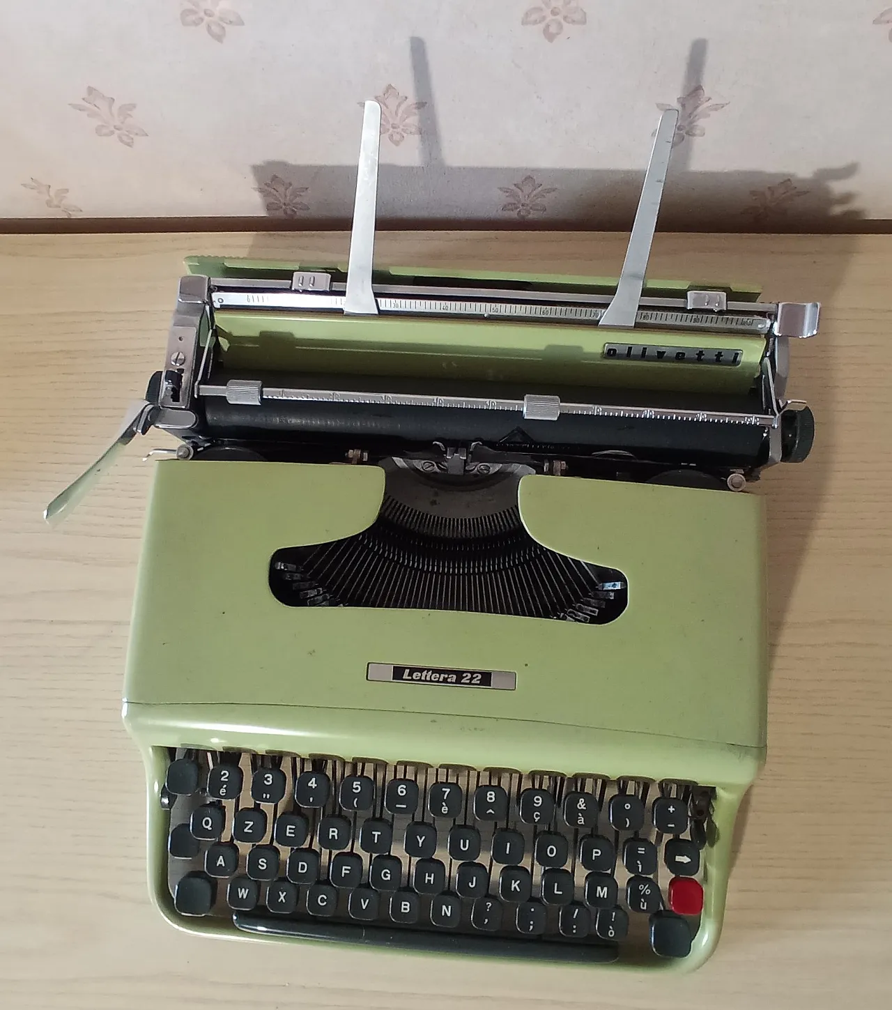 Olivetti lettera 22 5