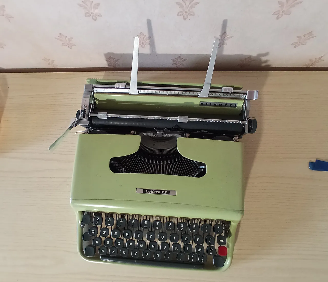 Olivetti lettera 22 6