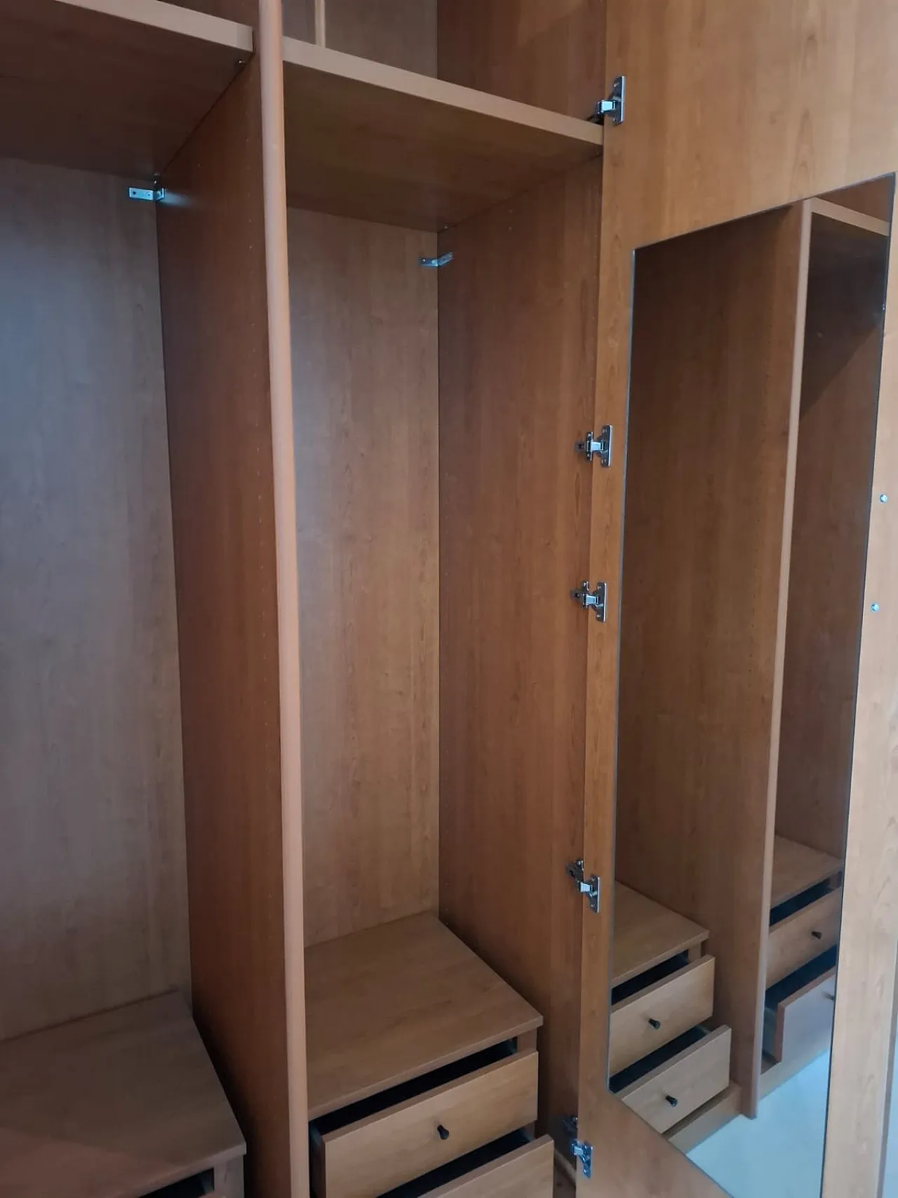 Double Anta Cherry Wardrobe with internal drawers, 2000s 4