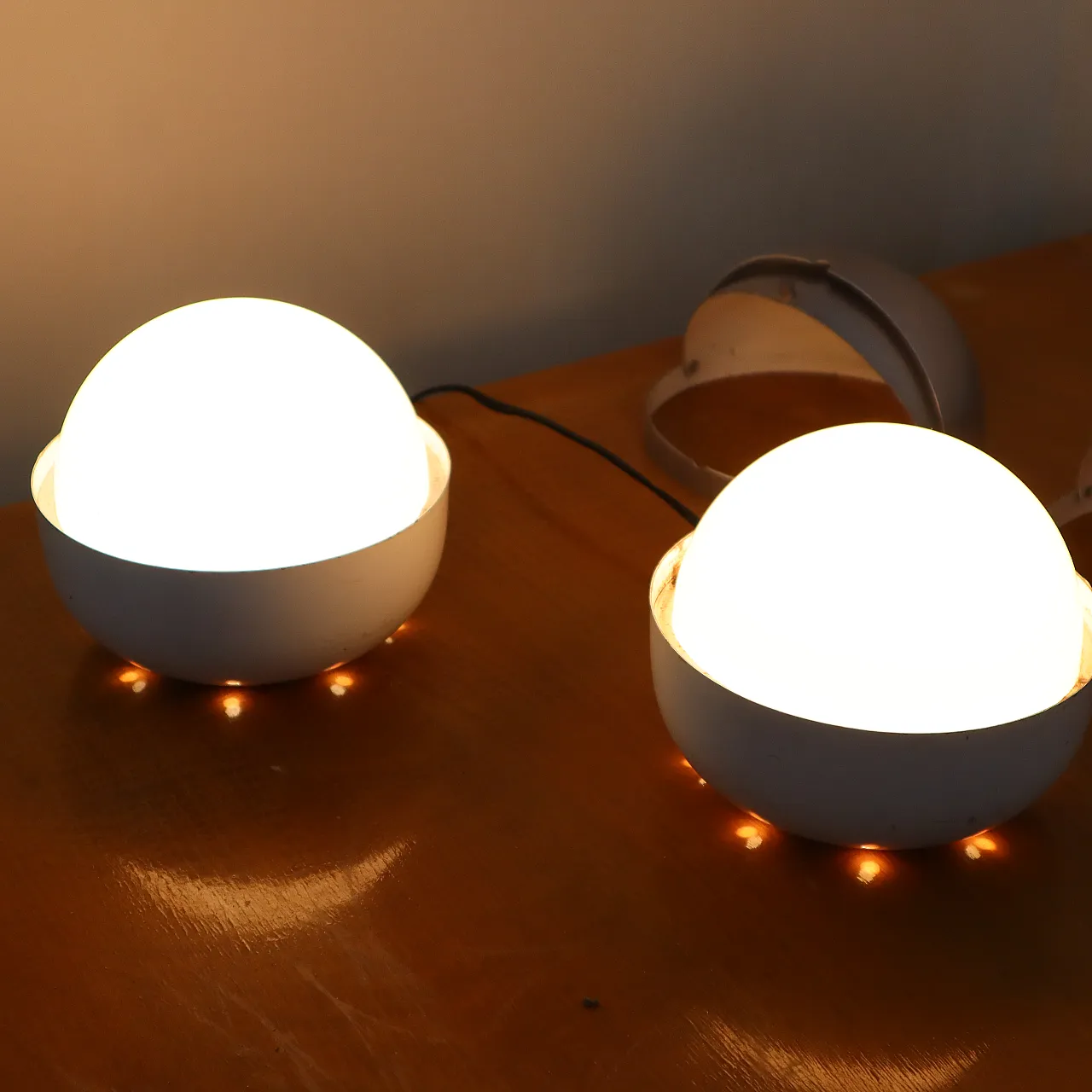 Pair of space Age by Lamperti lamps, Italy, 60s 7