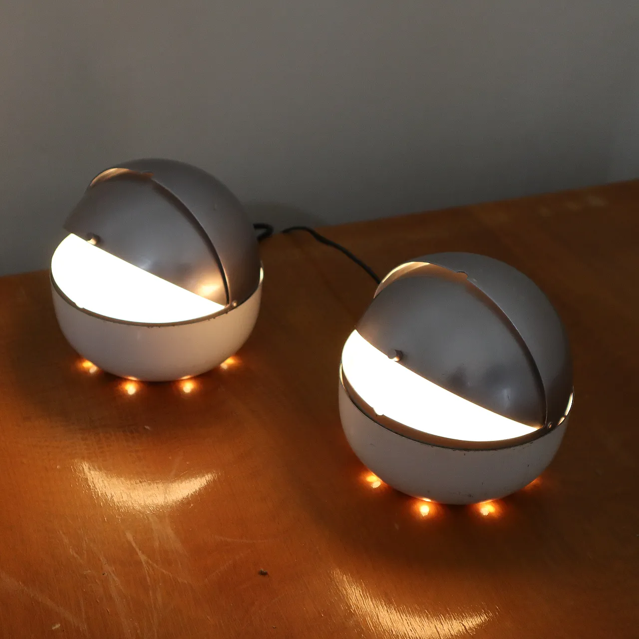 Pair of space Age by Lamperti lamps, Italy, 60s 12