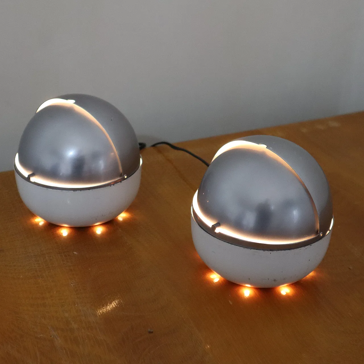 Pair of space Age by Lamperti lamps, Italy, 60s 13