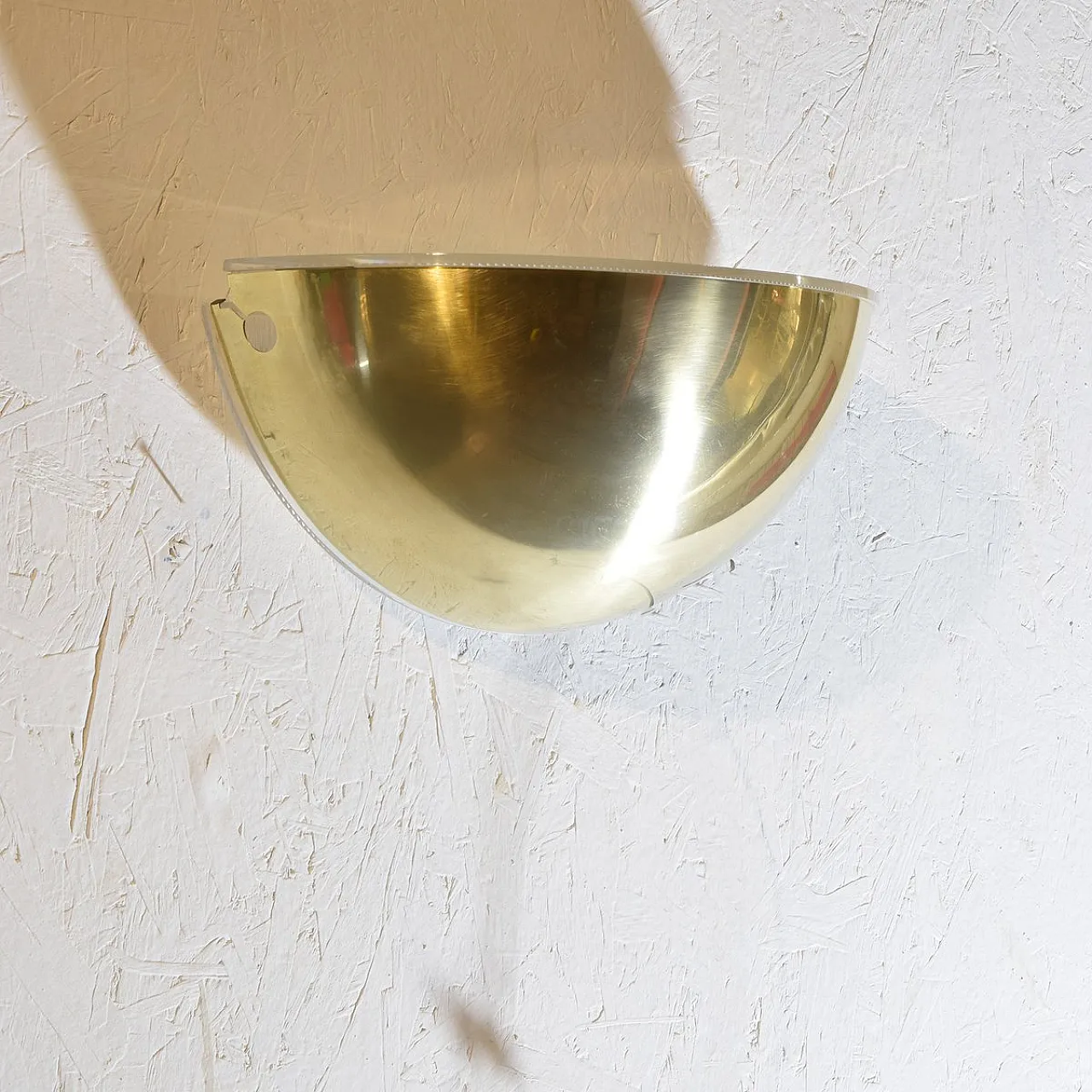 Quarto wall light in lacquered brass by Tobia Scarpa for Flos, 1970s 2