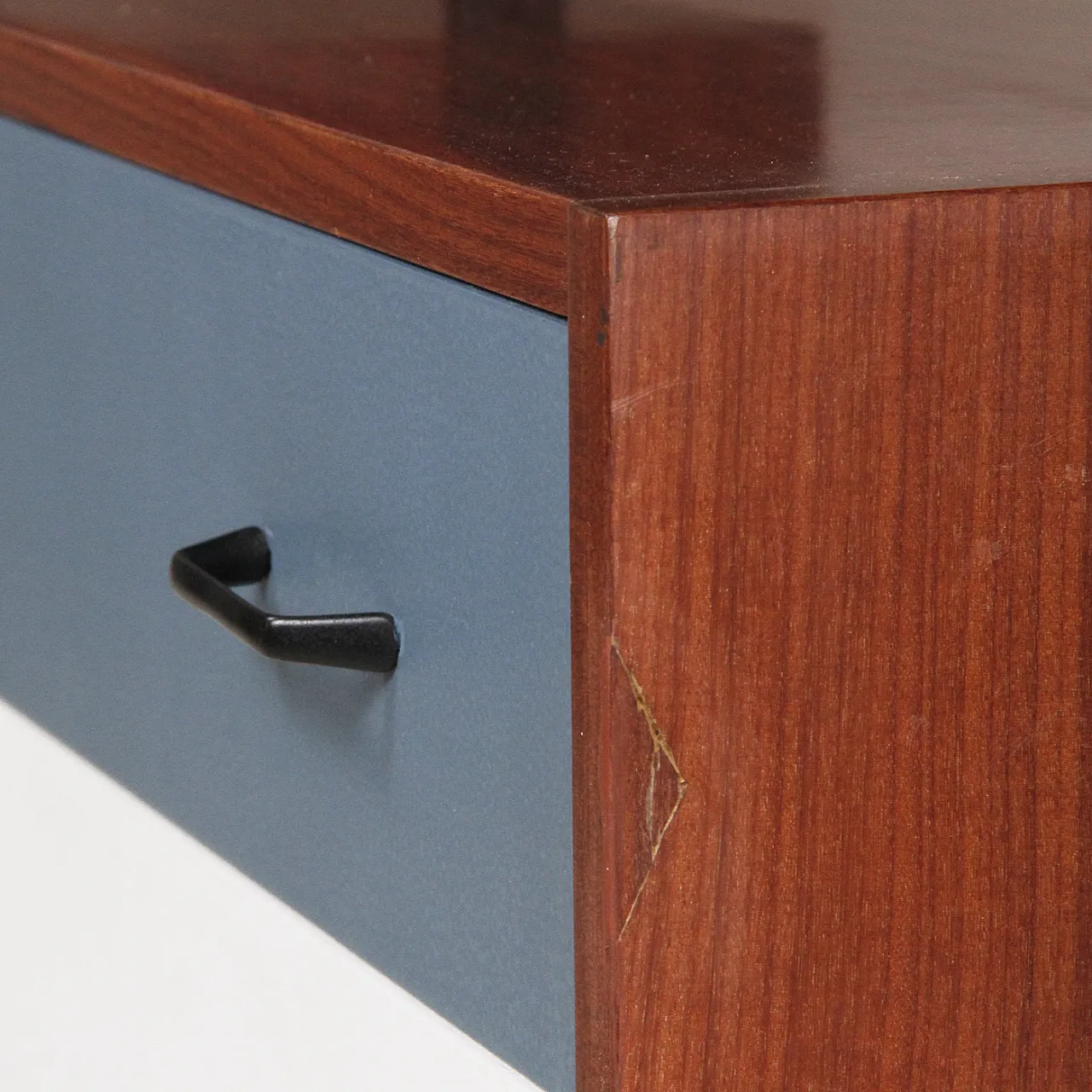 Teak bookcase with iron uprights, 1960s 12