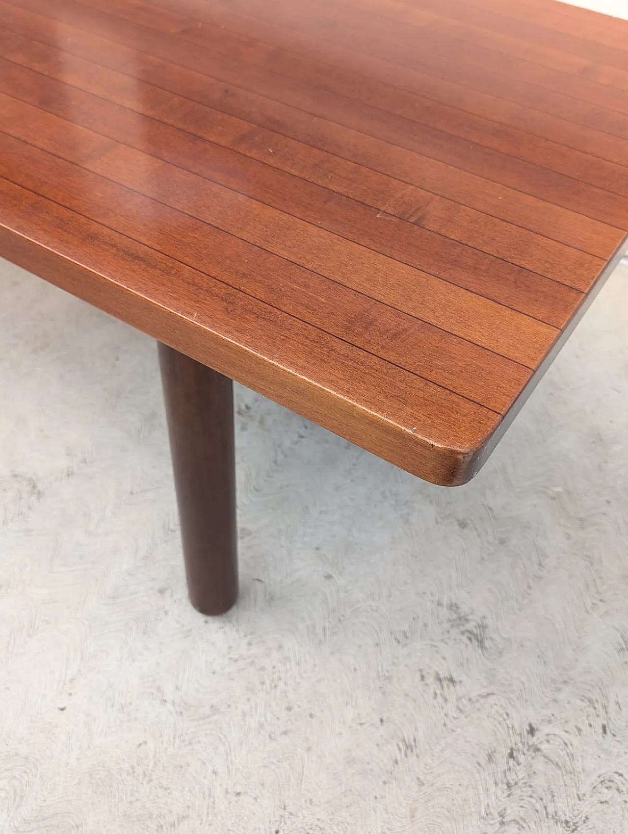 Italian Japandi walnut and ebony Table, 70s 3