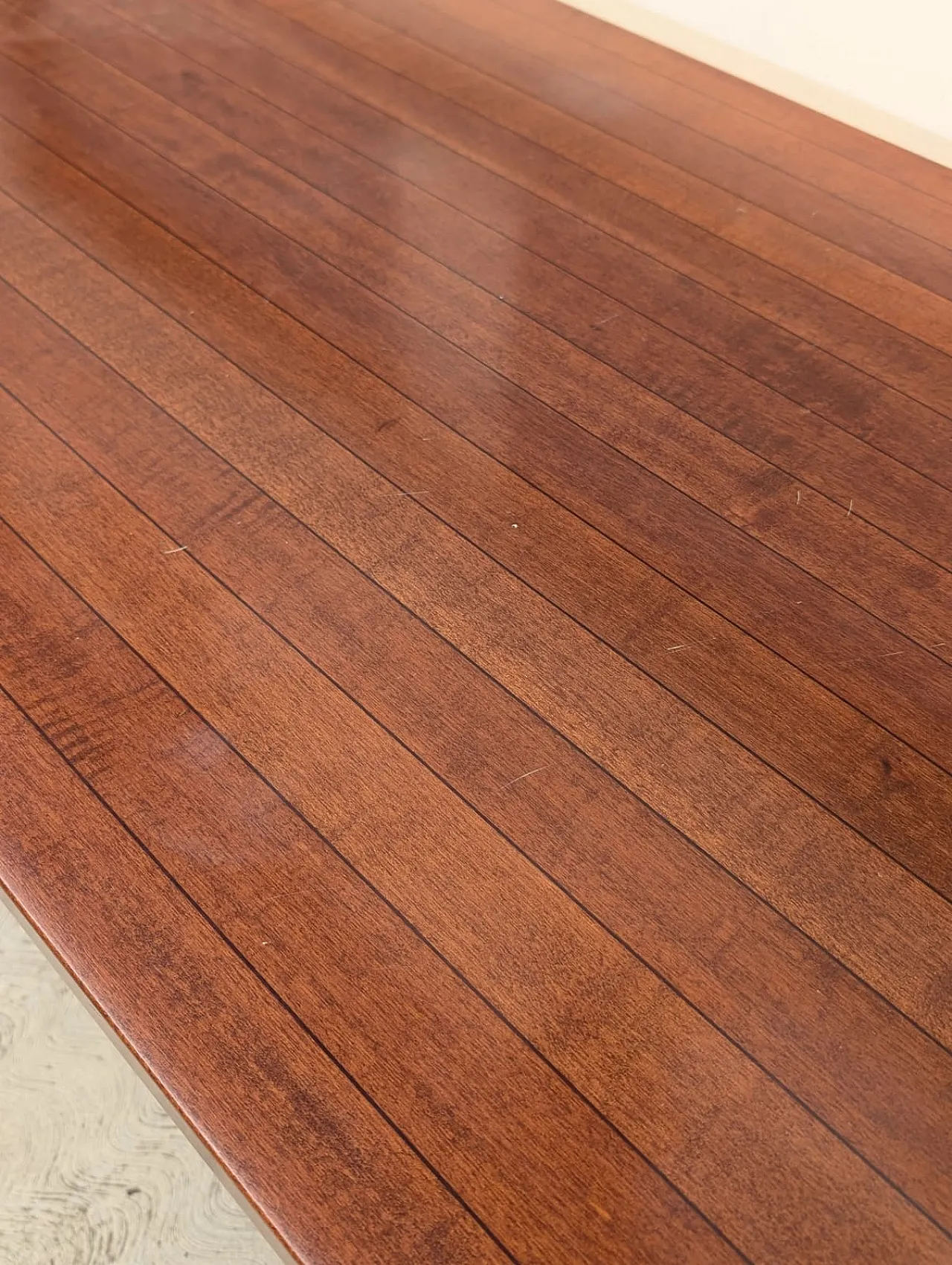 Italian Japandi walnut and ebony Table, 70s 6