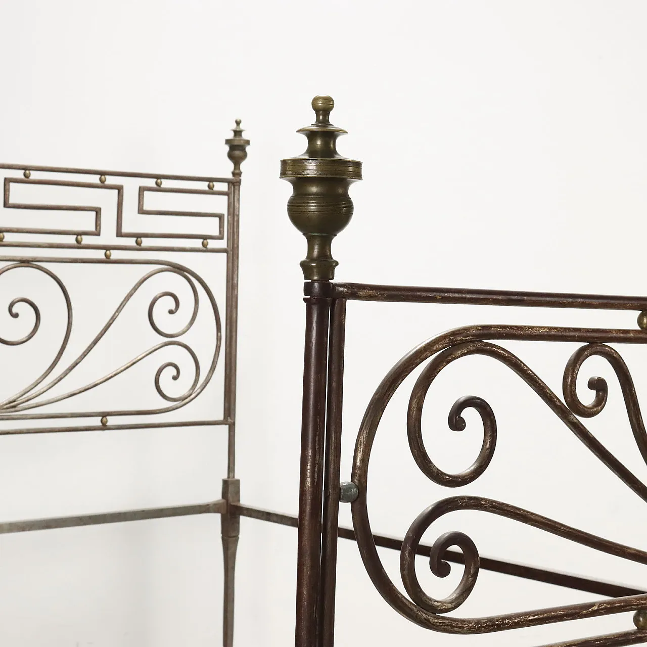 Wrought iron and bronze bed, early 19th century 3