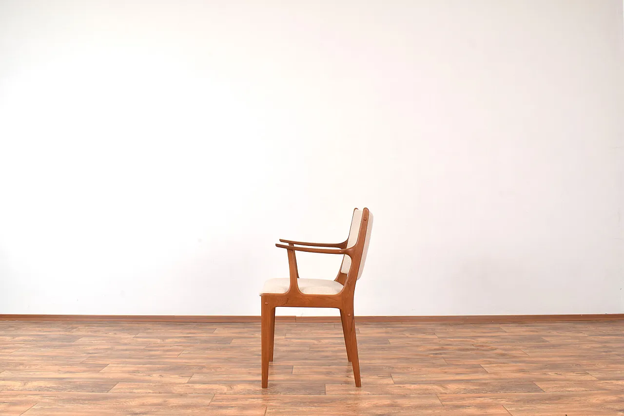 Mid-Century Danish Teak chairs by Johannes Andersen, 60s 8