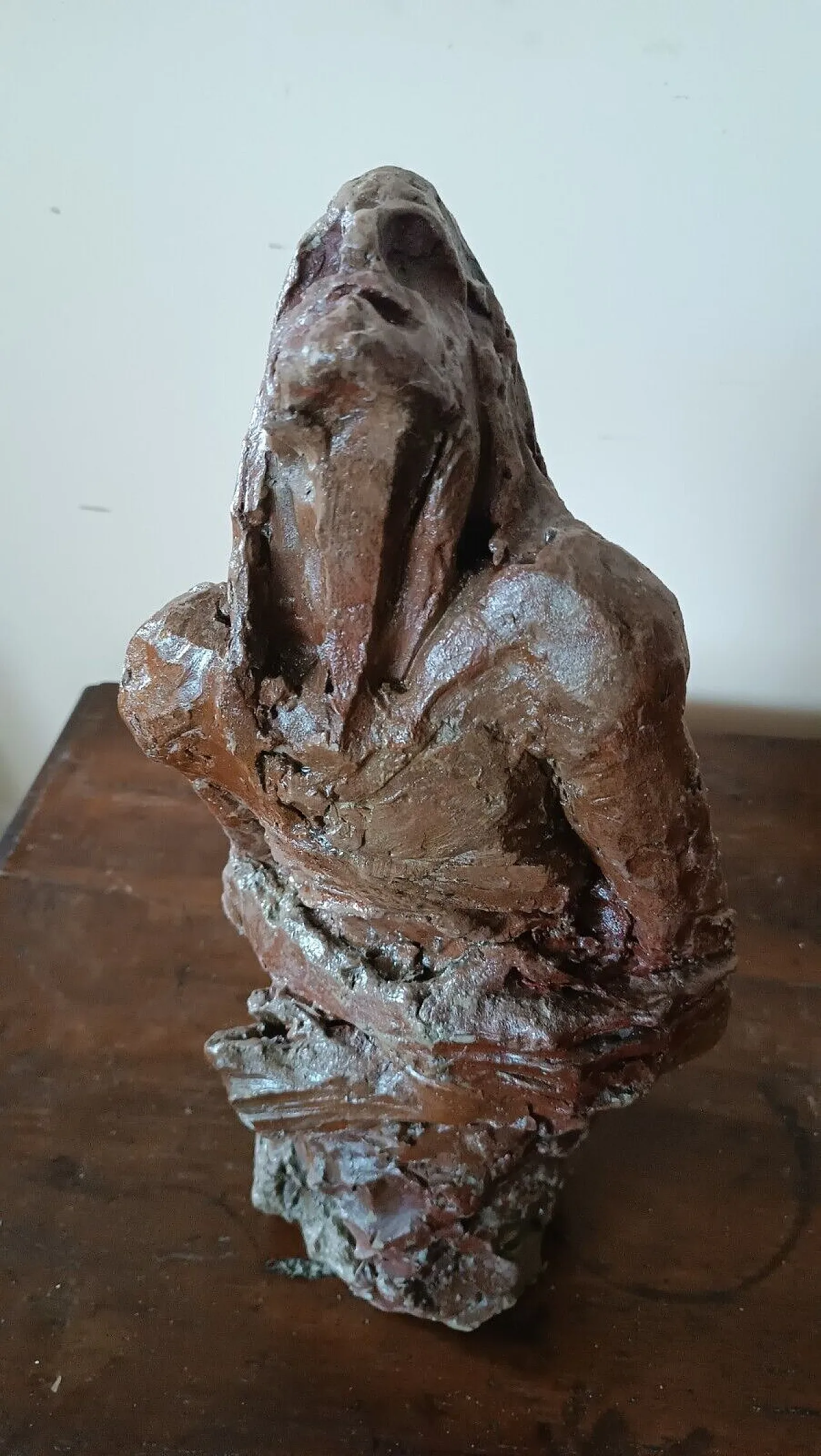 Scultura astratta figura femminile in terra cruda, fine '900 4