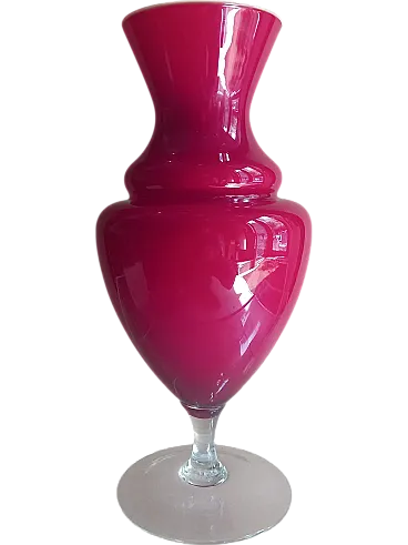 Vaso di vetro opalino rosso rubino anni 60-70 Italia