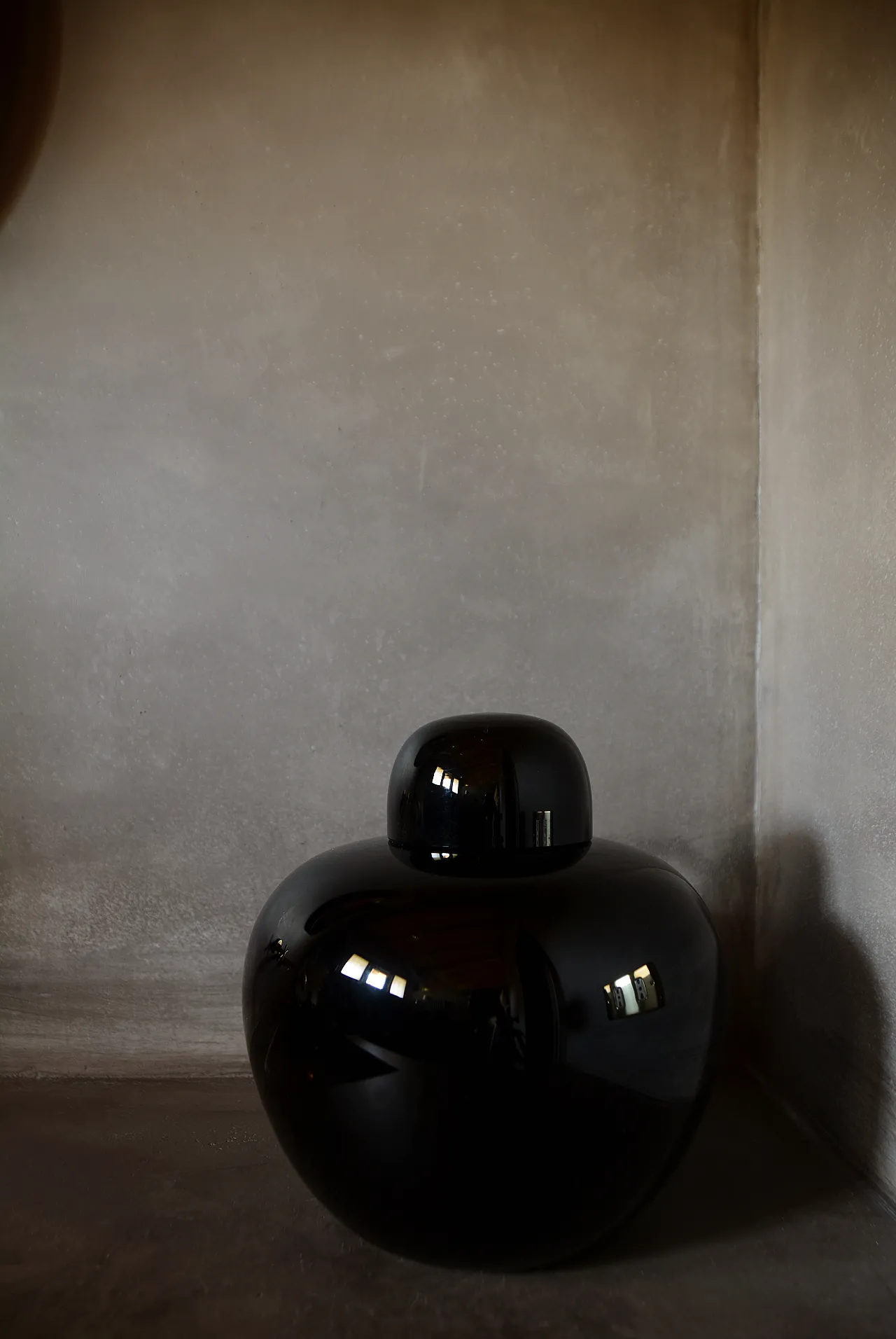 Opaque black vase in Murano glass by Tobia Scarpa, 1985 1