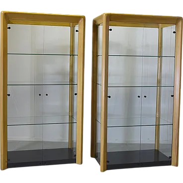 Pair of De Nos beech and glass display cabinets by A.Mangiarotti, 1970