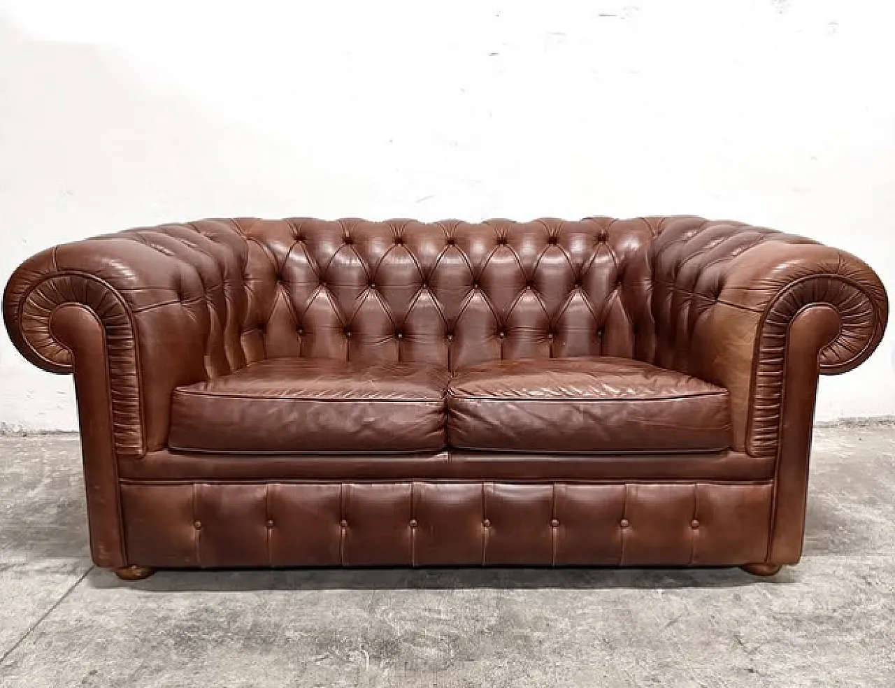 Brown leather Chesterfield sofa, 1980s 2