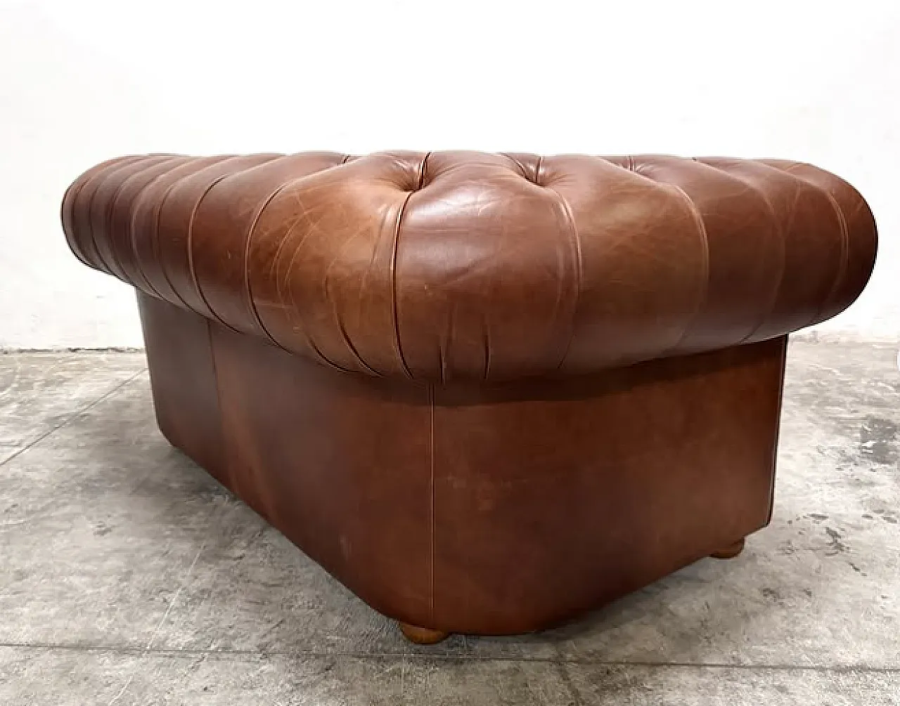 Brown leather Chesterfield sofa, 1980s 5