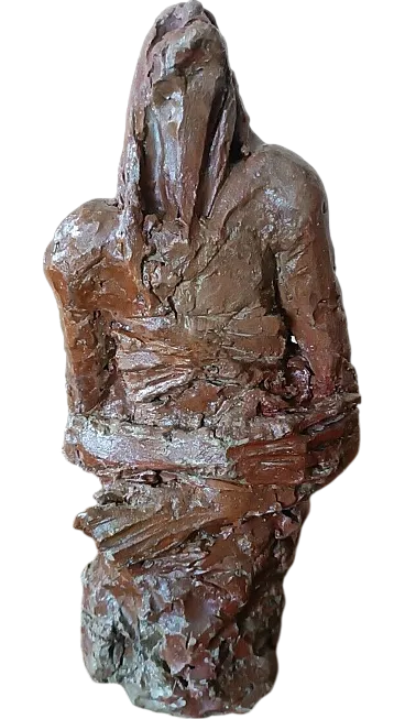 Abstract sculpture female figure in raw earth painted, 20th century