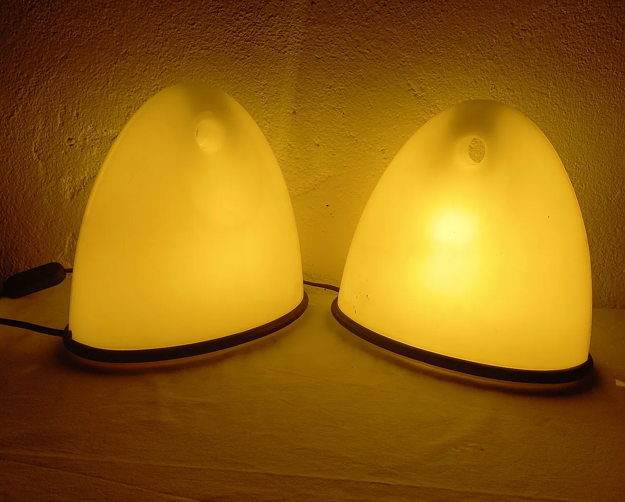 Pair of Iialo iGuzzini table lamps, 70s 5