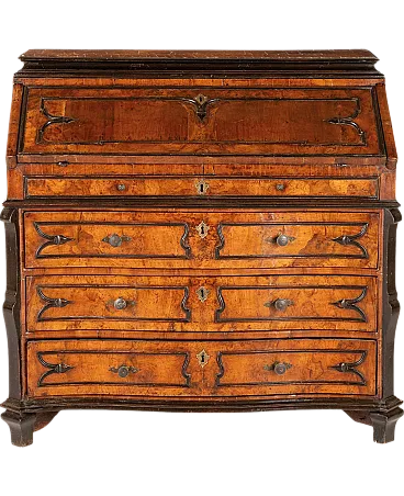 Lombard flap desk chest in walnut root 3 drawers, 18th century