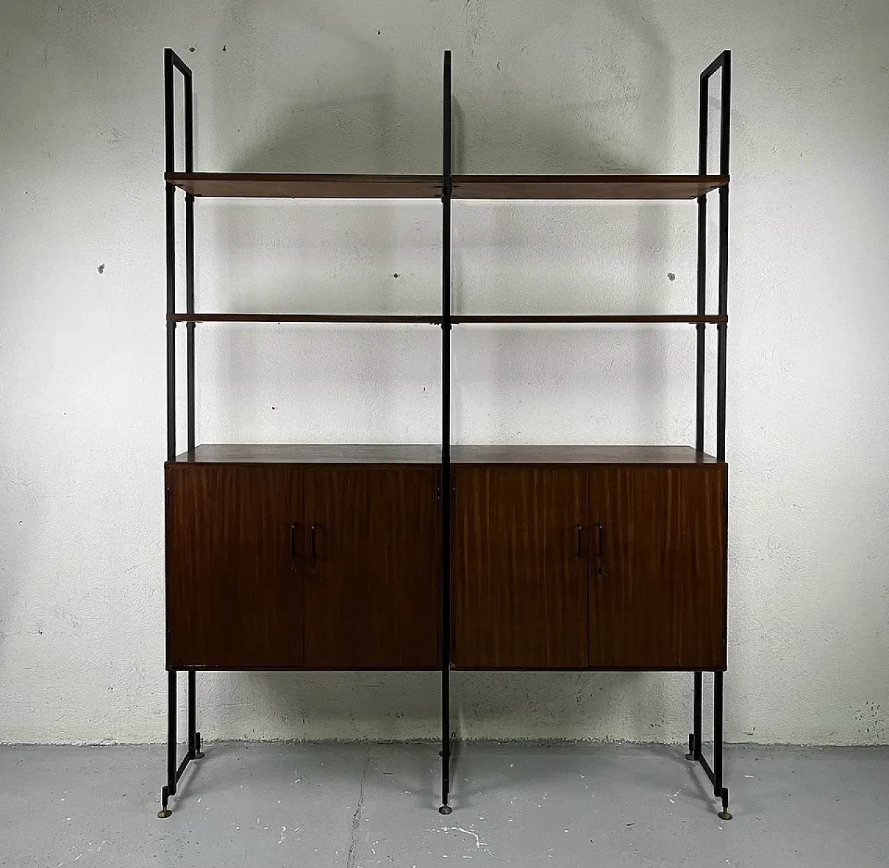 Wood and metal bookcase, 1960s 19