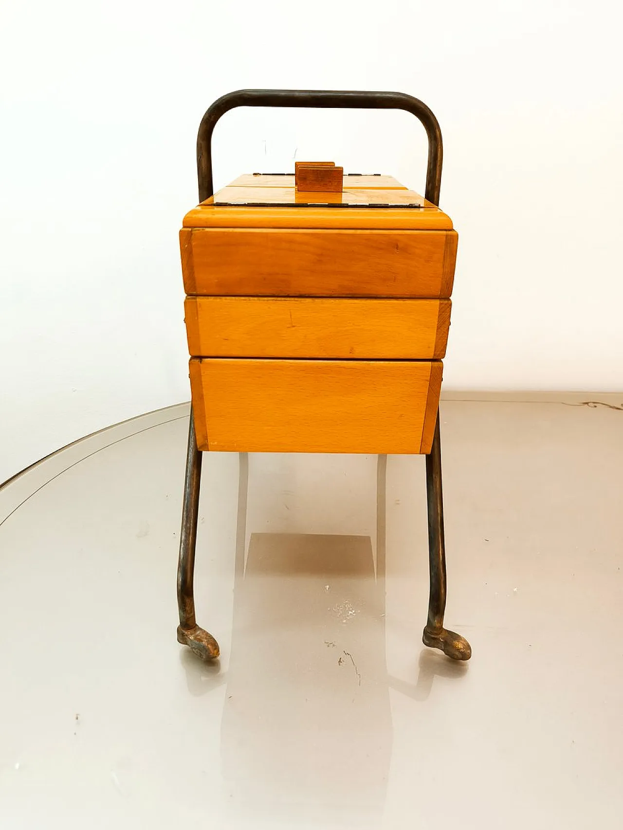 Object holder with wheels, 1950s 7