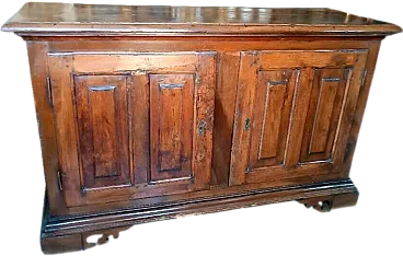 Solid walnut sideboard, 17th century